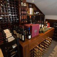 Vinos 4 Exclusiva Cava de vinos del Restaurante Don Cándido